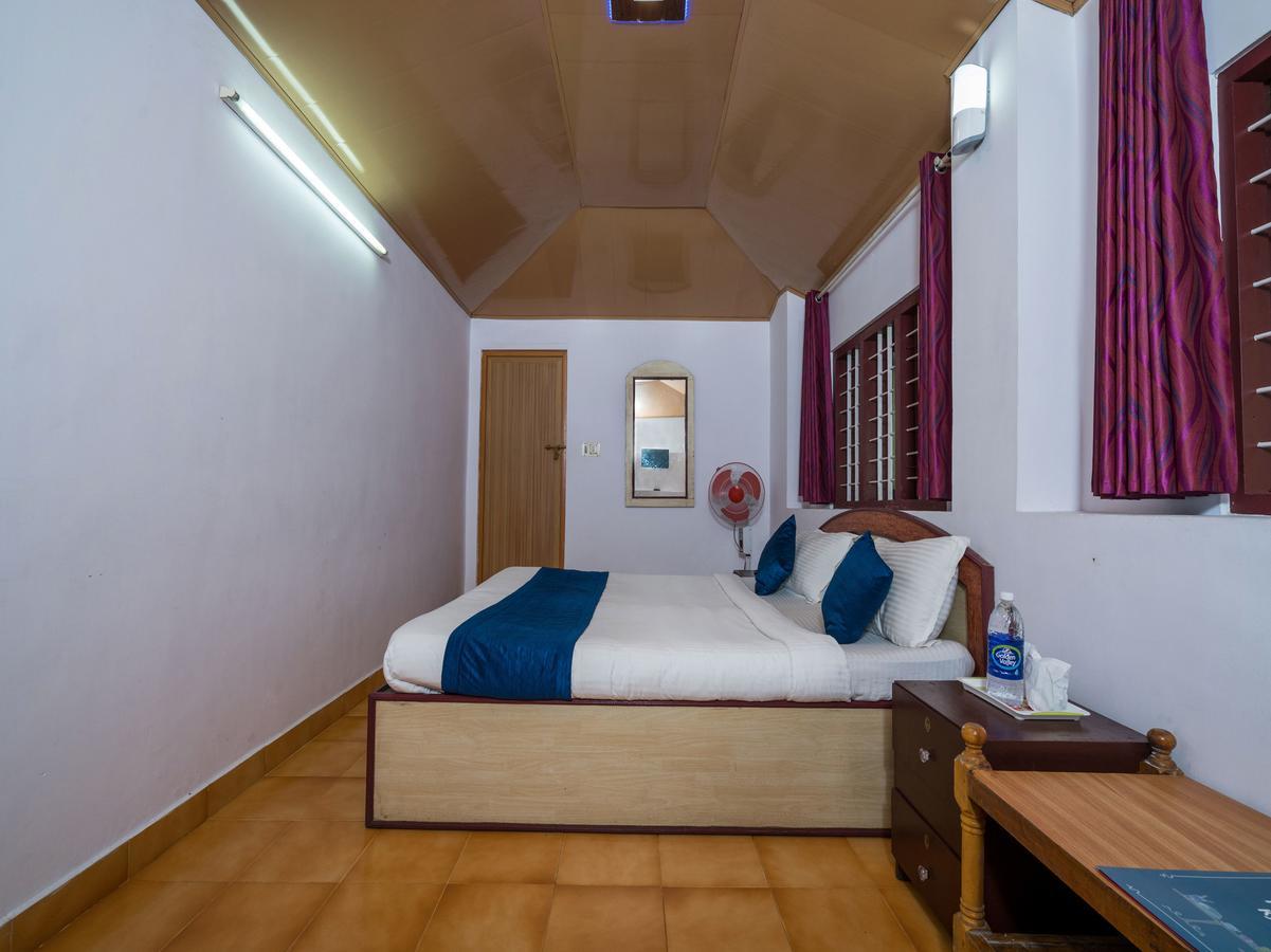 Oyo 10262 Hotel Munnar Rock Eksteriør bilde