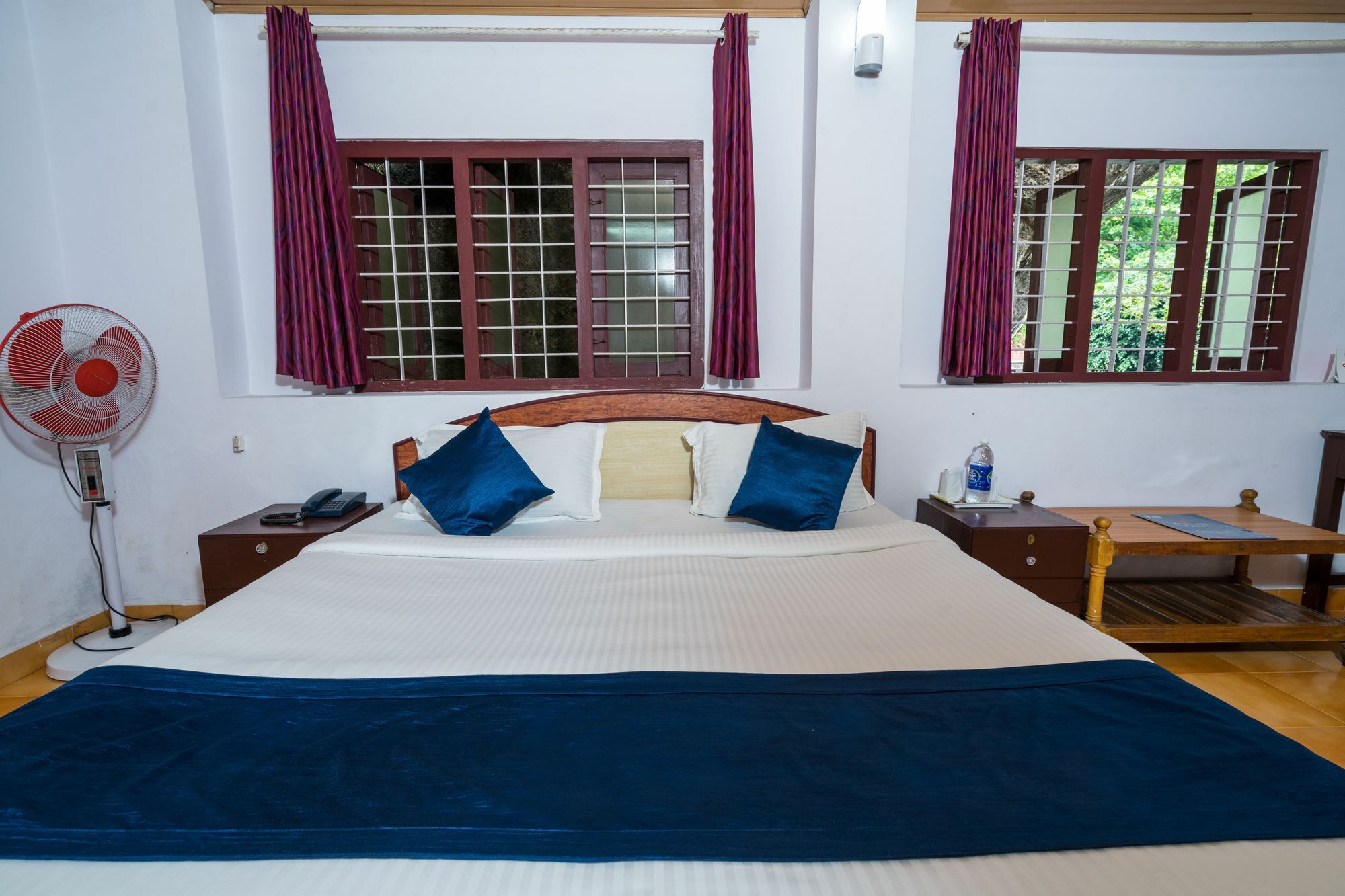 Oyo 10262 Hotel Munnar Rock Eksteriør bilde